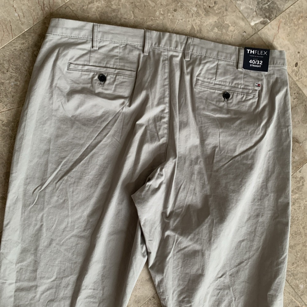 Tommy Hilfiger Men's ThFlex Straight Pants Gray Flat‎ Front Cotton Blend 40x32